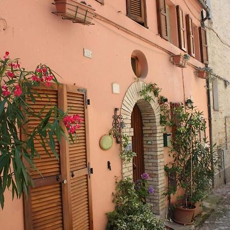 فيرمو B&B Mamma Ari المظهر الخارجي الصورة